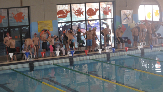 Unos 450 nadadores participarán en el campeonato de natación de Dos Hermanas